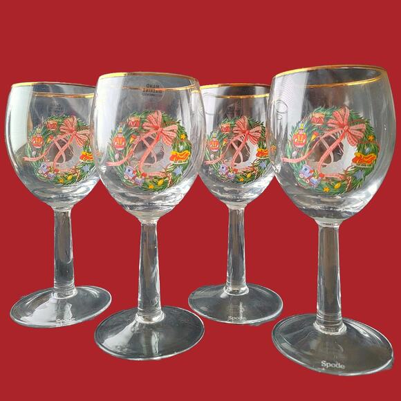 Vintage 2001 Christmas Memories Wine Glasses from Spode, Set of 4 - Picture 1 of 4